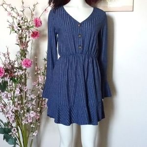 BOHEMIAN STYLE DRESS with FLARE OUT SLEEVES size s